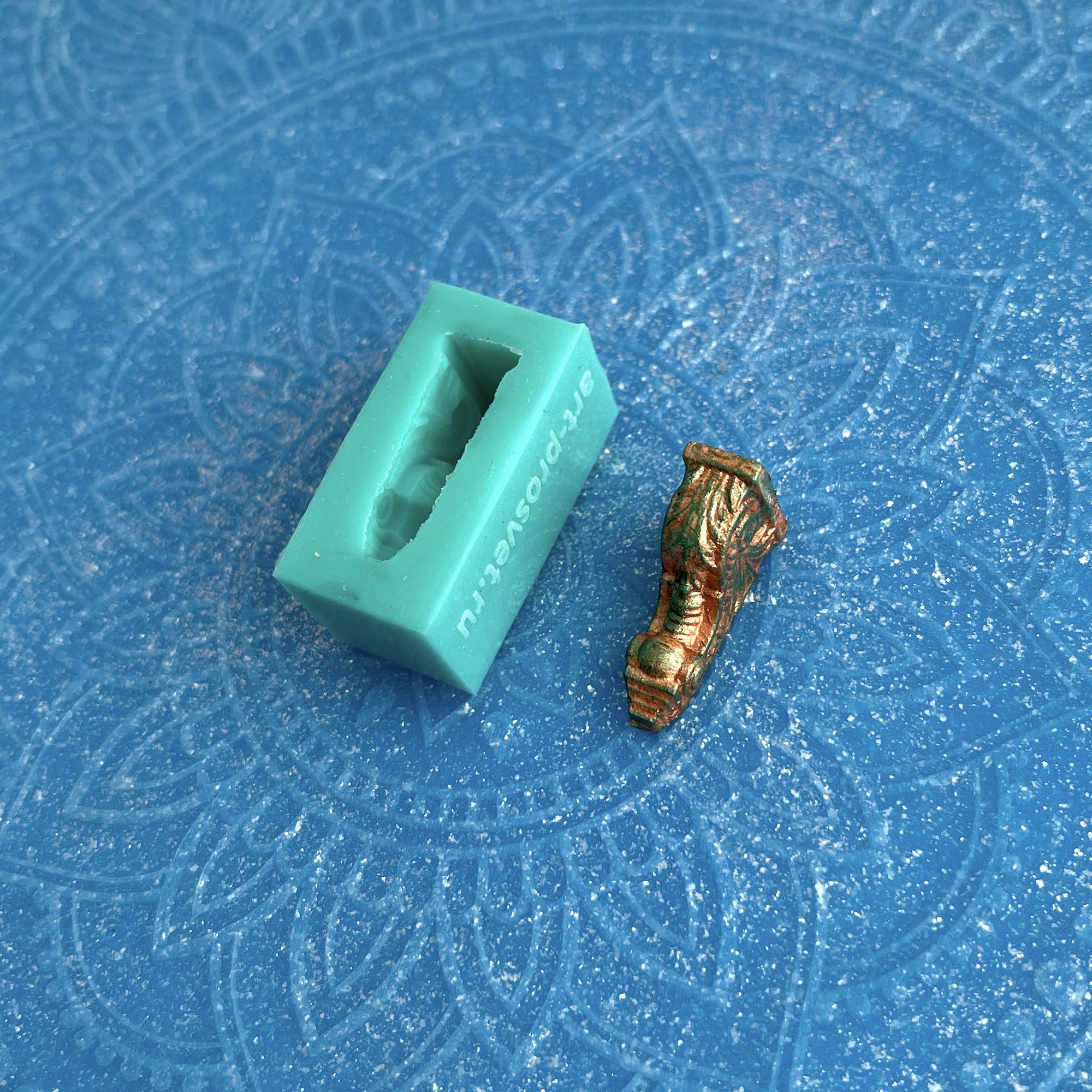 Молд "Капитель" (XS)