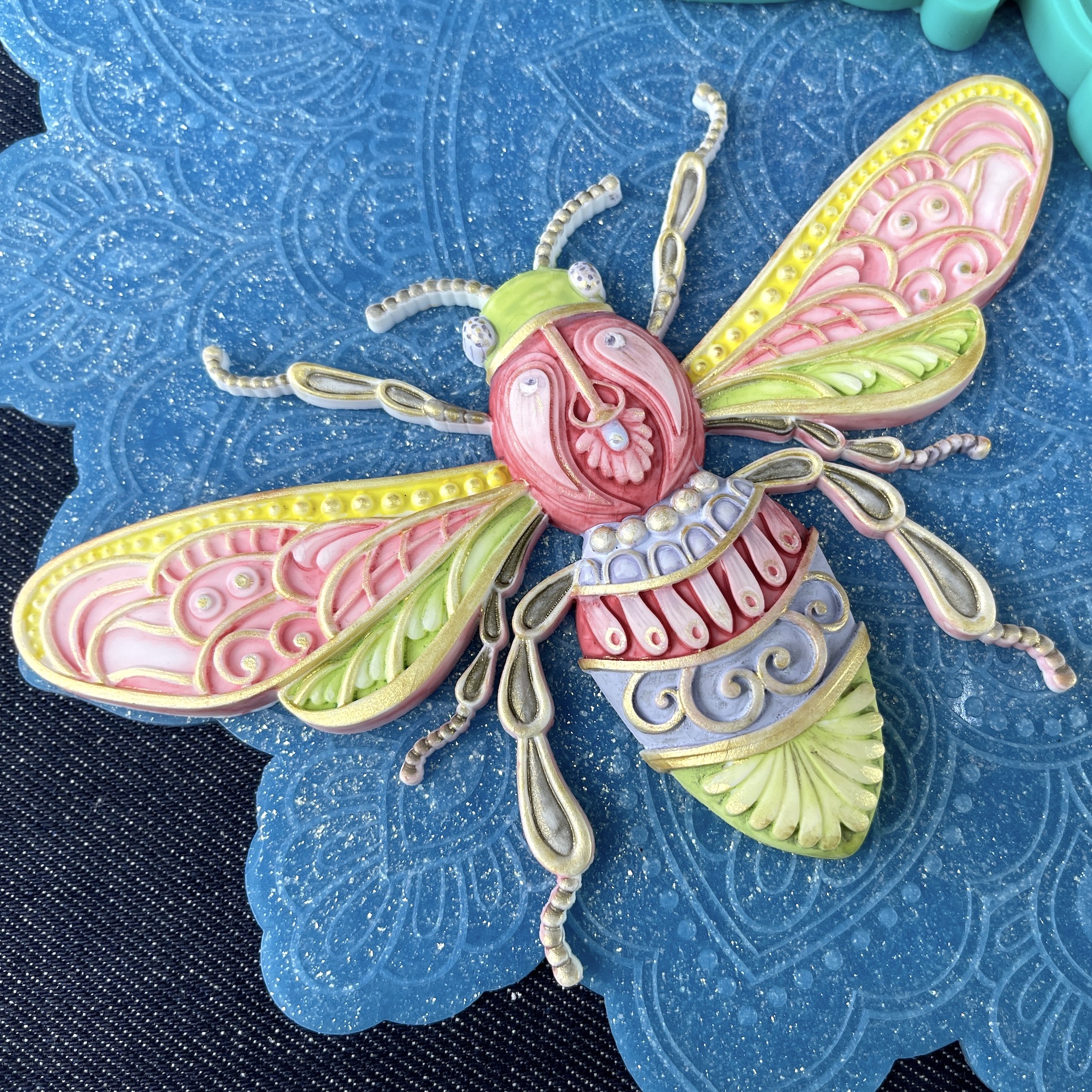 Молд "Этническая пчела 1" (XL)