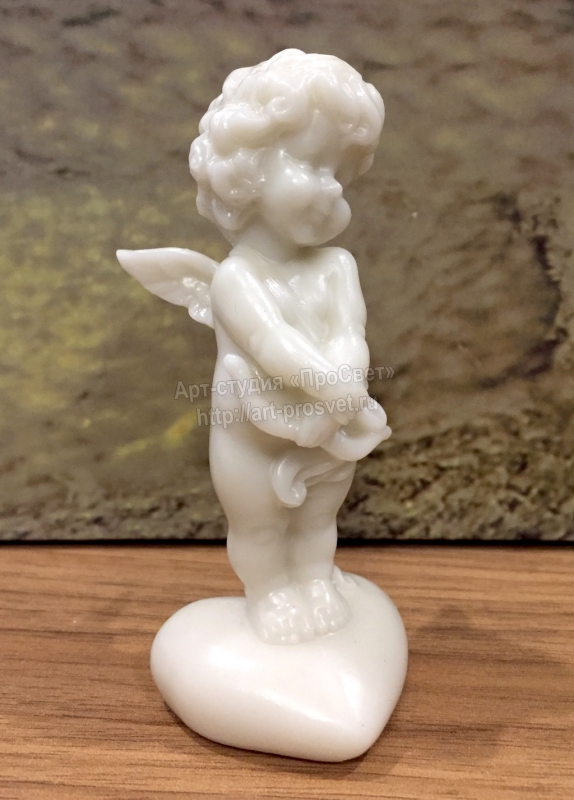 Статуэтка "Ангел на сердце 1", искусственный мрамор