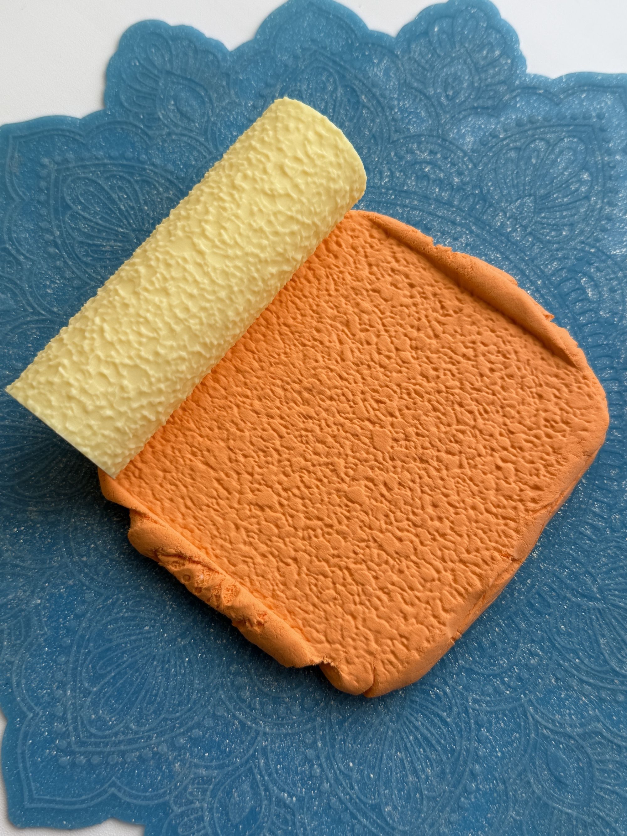 Текстурный ролик (скалка) "Галька" (L), площадь 100x100 мм