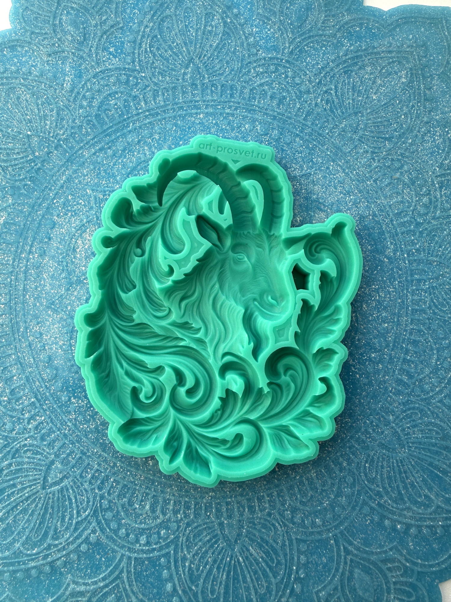 Молд "Коза в узорах" (L)