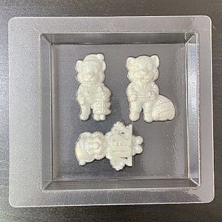 Пластиковая форма "Тигрята"